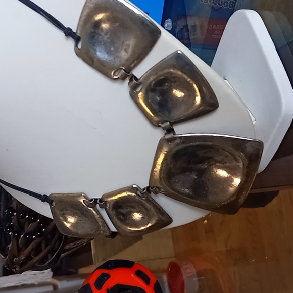 Statement necklace silvertone - Picture 3 of 7